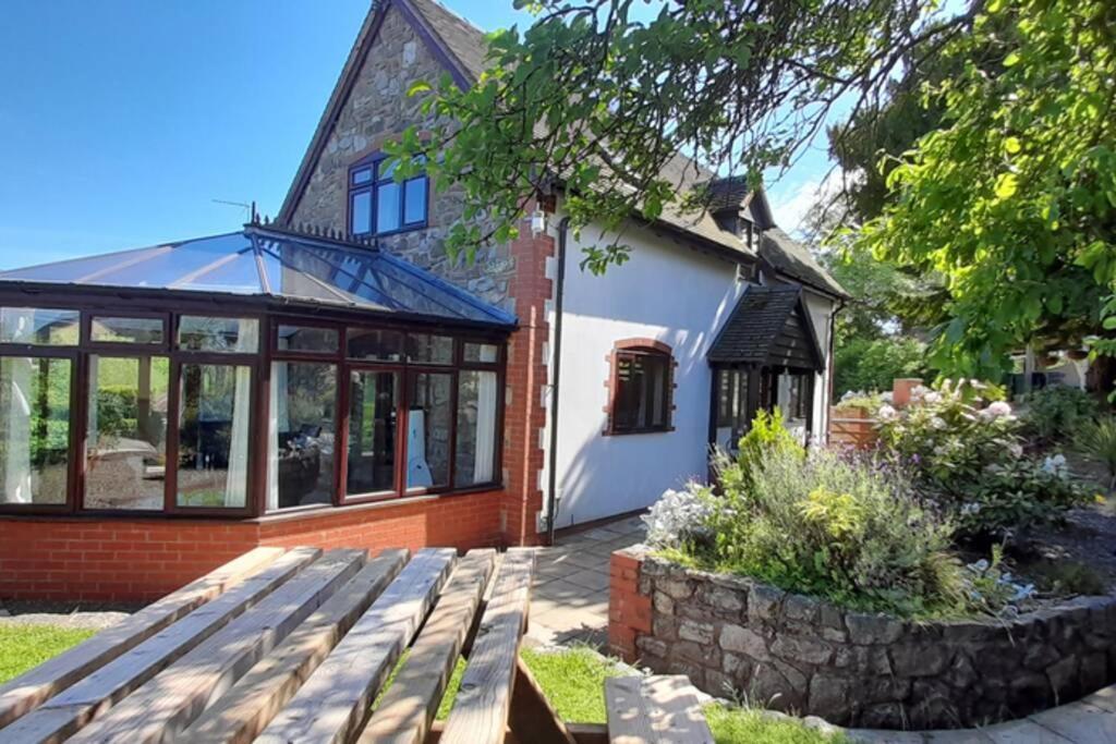 Rowan Cottages With Panoramic Views Of The Stiperstones And Walks On The Doorstep Shrewsbury Exteriér fotografie
