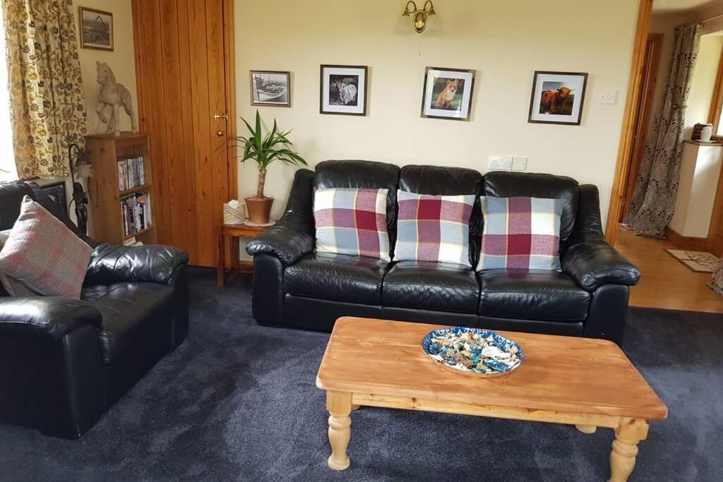 Rowan Cottages With Panoramic Views Of The Stiperstones And Walks On The Doorstep Shrewsbury Exteriér fotografie